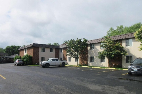 Quality Inn & Suites image 1