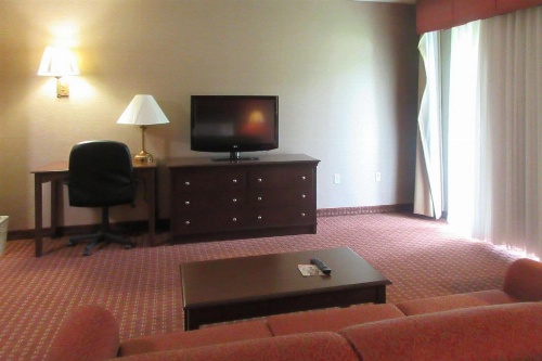 Quality Inn & Suites image 6